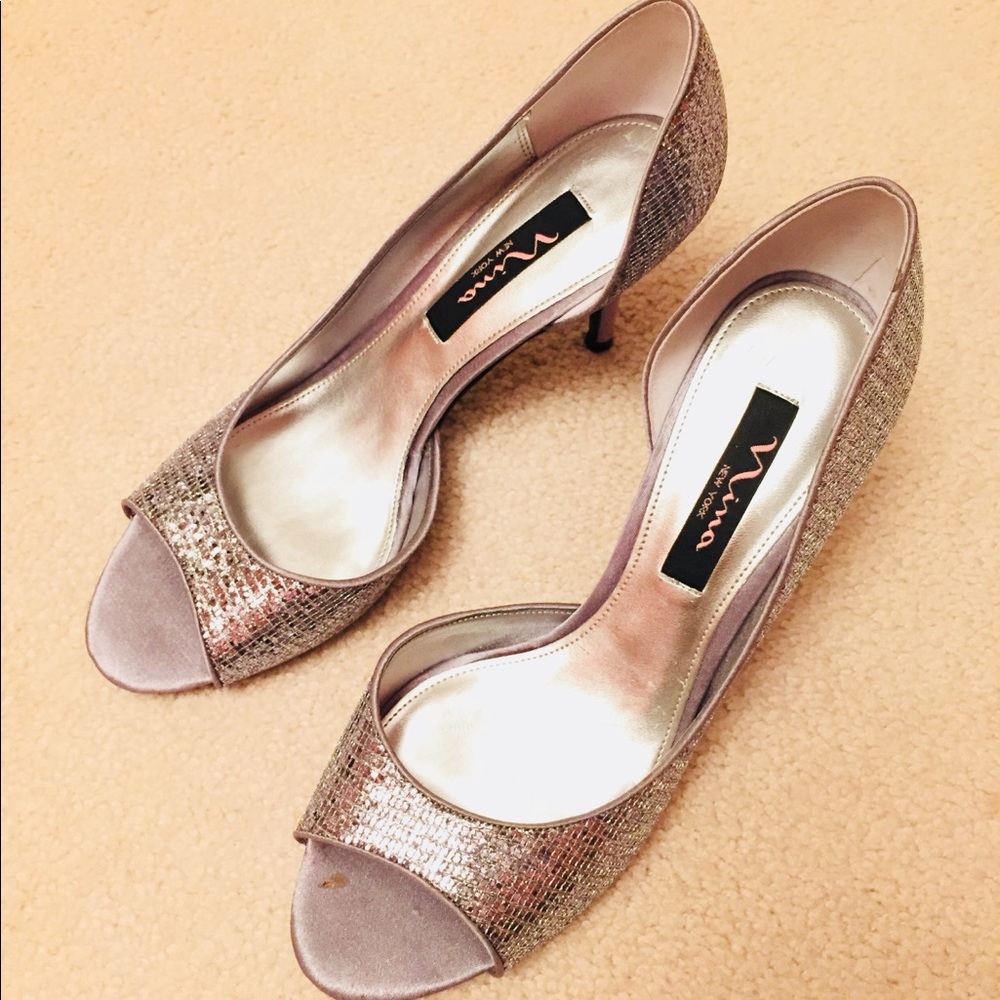 Brand new Nina pumps Silver SZ 8